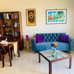 Cerca Del Mar, Obelisco Macho Y Ciudad Colonial! Homestay